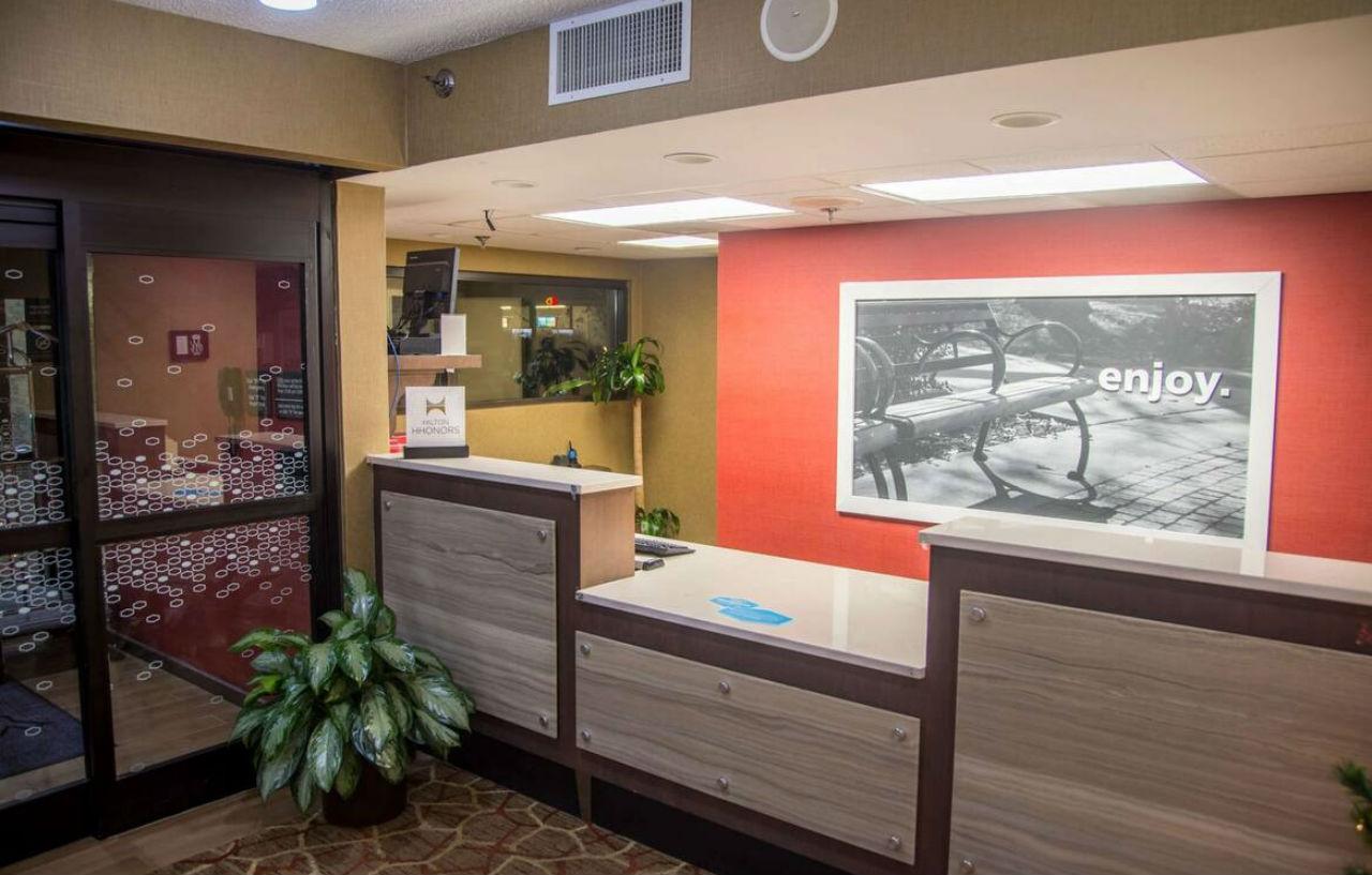 Hampton Inn Oak Ridge Knoxville Экстерьер фото