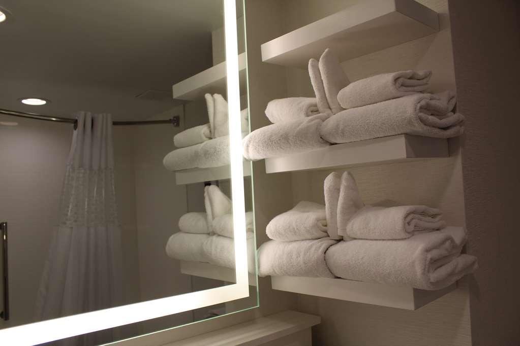 Hampton Inn Oak Ridge Knoxville Номер фото