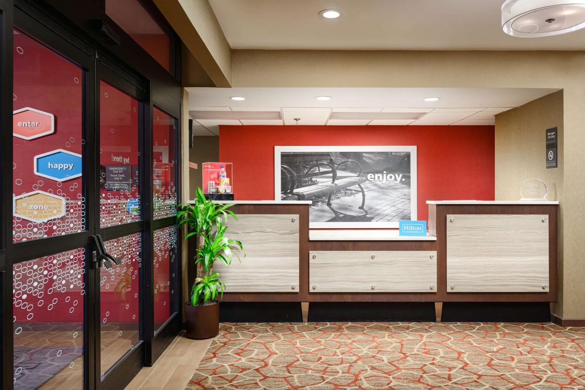Hampton Inn Oak Ridge Knoxville Экстерьер фото