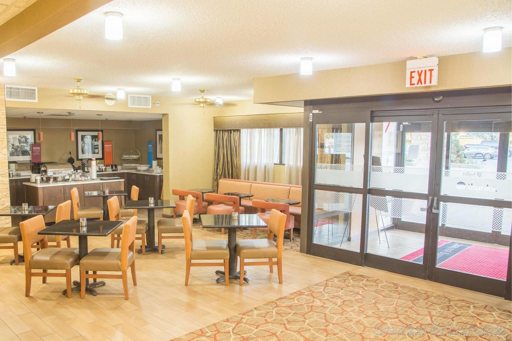 Hampton Inn Oak Ridge Knoxville Экстерьер фото